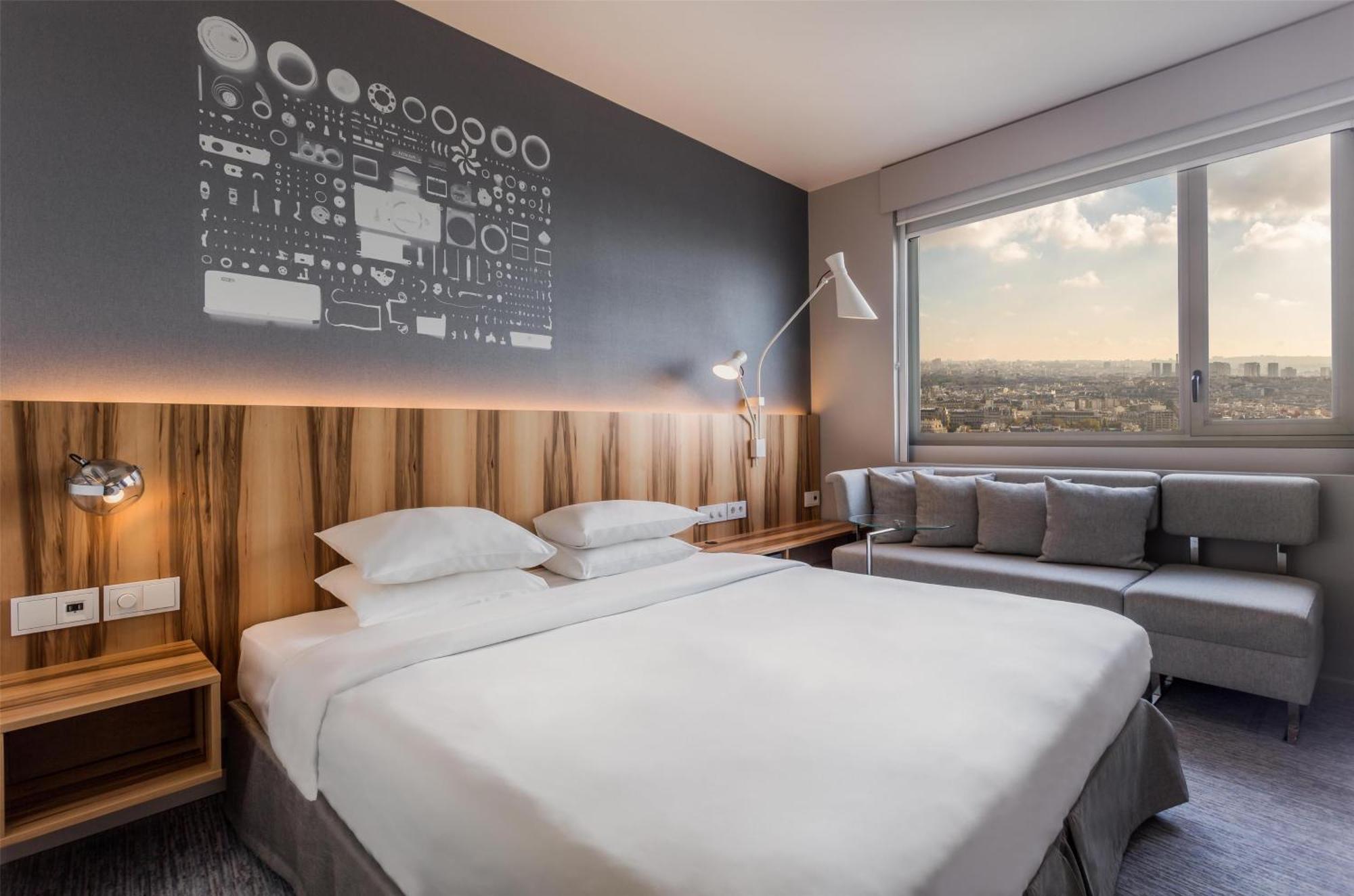 Hyatt Regency Etoile 4* Paris